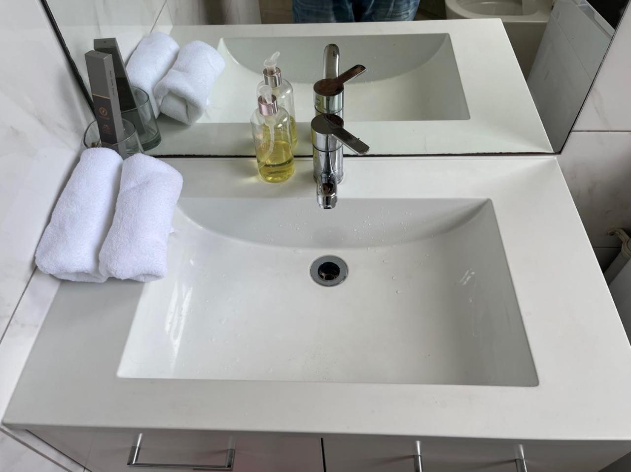 Totara Vale, Free Coffee, Parking And Wifi, Near Glenfield Mall And Highway 18,1 Auckland Ngoại thất bức ảnh